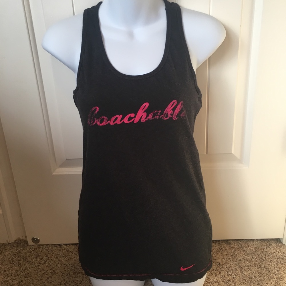Nike tank top “coachable” like new size small